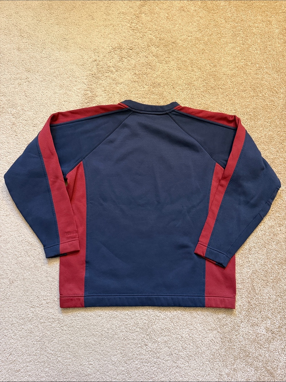 The North Face UltraWick Navy and Burgundy Colorblock Crewneck Men’s Small - Picture 9 of 9